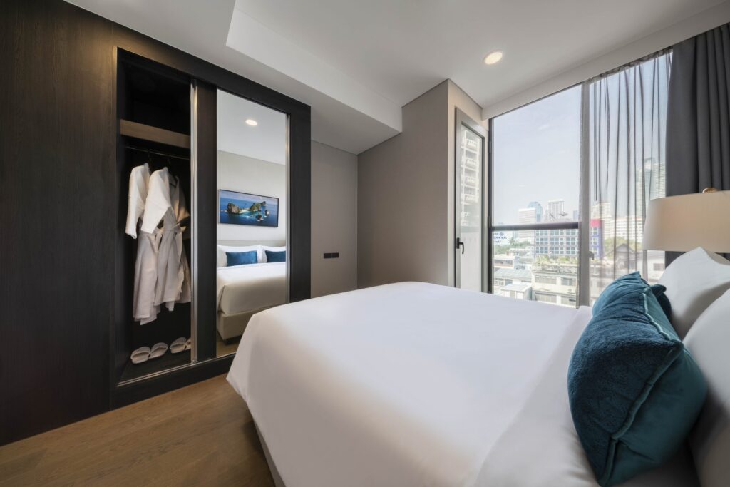Wyndham Queen 2BR Suite 08 scaled 1