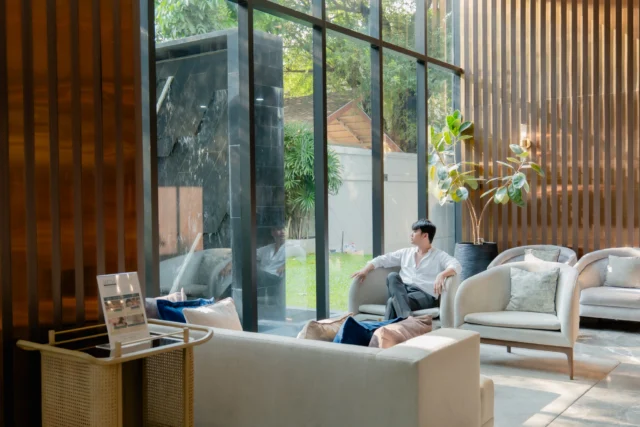 𝑭𝙞𝒏𝙙 𝙮𝒐𝙪𝒓 𝒄𝙖𝒍𝙢 𝙞𝒏 𝒕𝙝𝒆 𝒄𝙞𝒕𝙮’𝙨 𝙧𝒉𝙮𝒕𝙝𝒎 🍃
Wyndham Bangkok Queen Convention Centre is your peaceful corner to relax, reflect, and feel renewed. ✨
.
.
𝑭𝒐𝒓 𝒊𝒏𝒒𝒖𝒊𝒓𝒊𝒆𝒔 𝒂𝒏𝒅 𝒃𝒐𝒐𝒌𝒊𝒏𝒈𝒔:
📞 02 258 3888
📩 rsvn@wyndhambangkokqueen.com
🌐 wyndhambangkokqueen.com
.
.
#WyndhamBangkokQueen #WyndhamBangkok